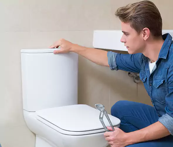 Expert Plumber for Toilet Replacement in Plymouth, MA: Schedule Affordable Toilet Replacement Services with Us