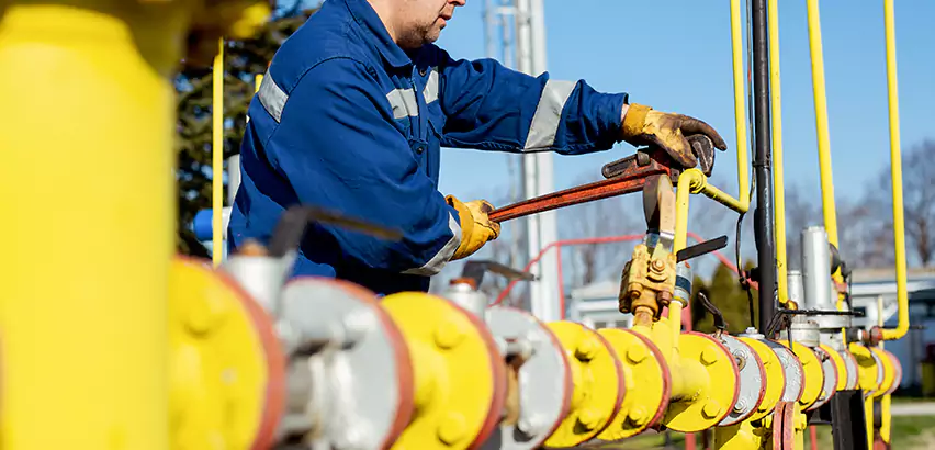 Emergency Gas Line Repair in Plymouth