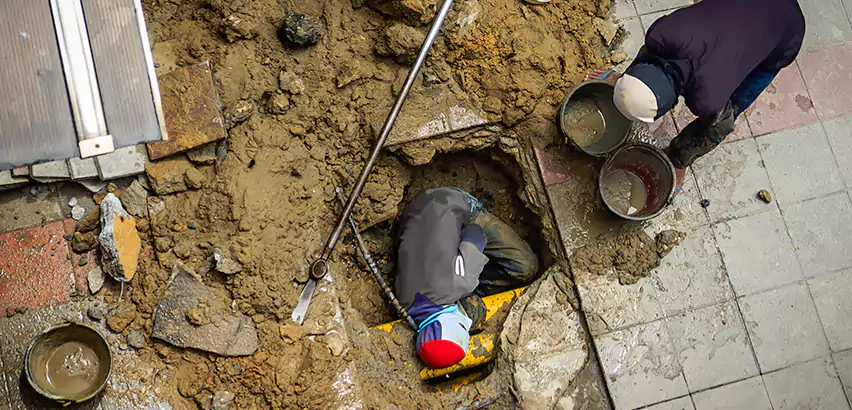 Professional Trenchless Pipe Repair Services in Plymouth, MA.