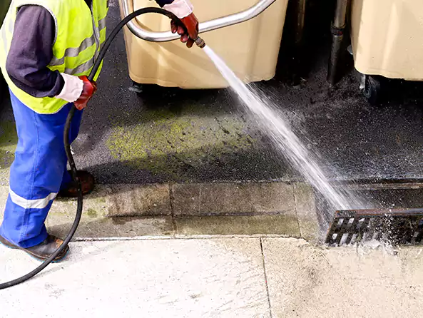 Why Choose Plymouth Plumbing Pros for Hydro Jetting in Plymouth, MA?